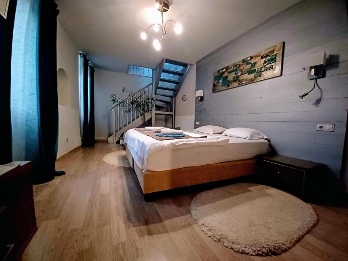 ブラショフHappy Houseアパートメント エクステリア 写真